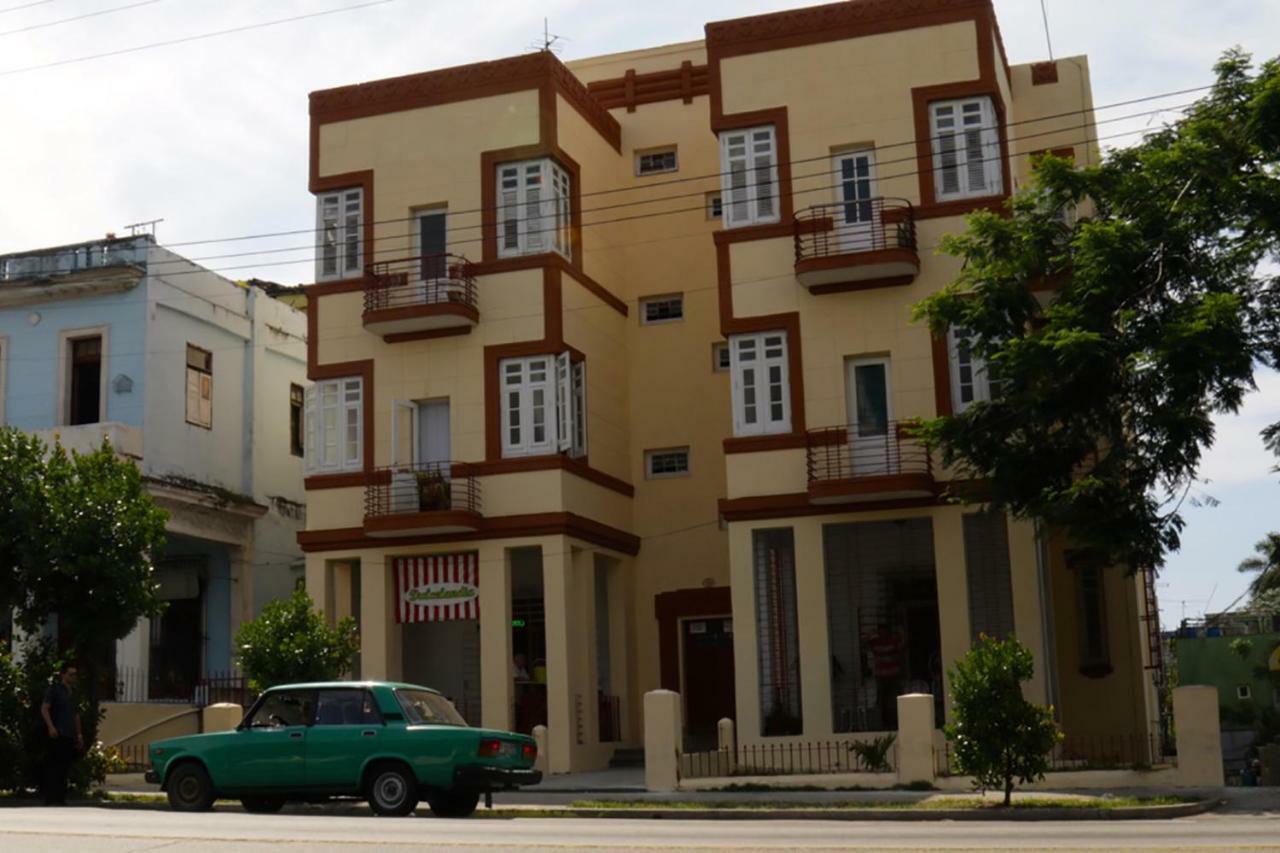 House Center Hotel Havana Exterior photo